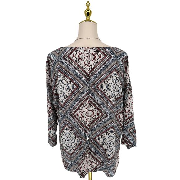 J. Jill Diamond Print Blouse Size LARGE 3/4 Sleeve Boat Neck Abalone Button Back - Picture 12 of 15